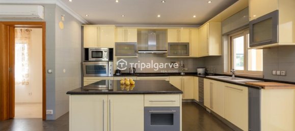 4 Schlafzimmer Villa in Albufeira, Portugal, Nr. 320815 30