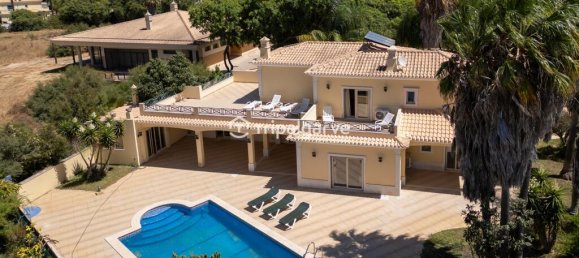 4 Schlafzimmer Villa in Albufeira, Portugal, Nr. 320815 4
