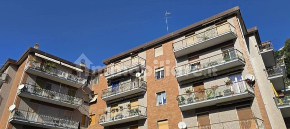 2 Schlafzimmer Wohnung in Savona, Italy, Nr. 93085 4