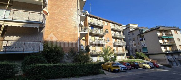 2 Schlafzimmer Wohnung in Savona, Italy, Nr. 93085 6