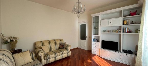 4 rooms Apartment in Fidenza, Italy No. 37482 10