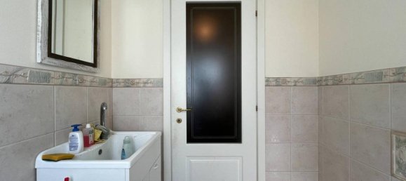 4 rooms Apartment in Fidenza, Italy No. 37482 13