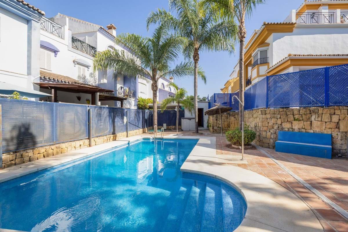 4 غرف نوم تاون هاوس في Marbella, Spain رقم 174805