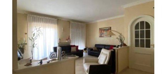 4 rooms Apartment in Taranto, Italy No. 253215 8