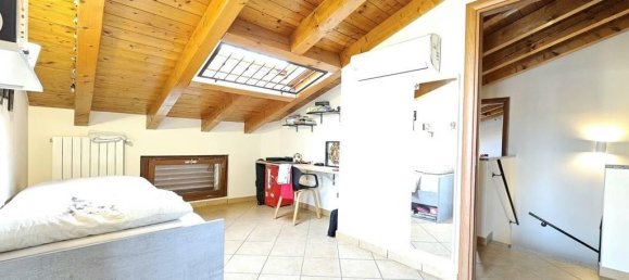 Вилла с 5 комнатами в Горгондзола, Италия № 39300 20