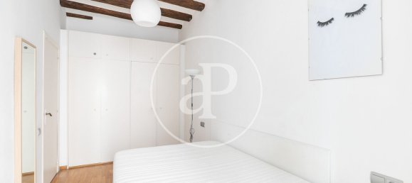 2 bedrooms Apartment in Ciutat Vella, Spain No. 23008 20