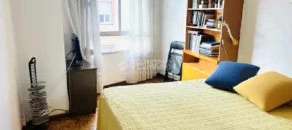 4 bedrooms Apartment in Zaragoza, Spain No. 172471 8