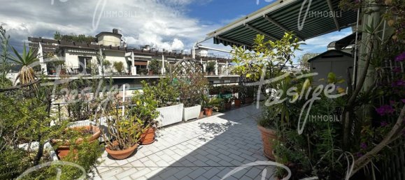 3 bedrooms Penthouse in La Spezia, Italy No. 261806 8