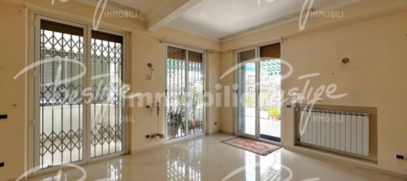3 bedrooms Penthouse in La Spezia, Italy No. 261806 3