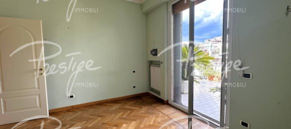 3 bedrooms Penthouse in La Spezia, Italy No. 261806 15