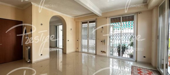 3 bedrooms Penthouse in La Spezia, Italy No. 261806 2