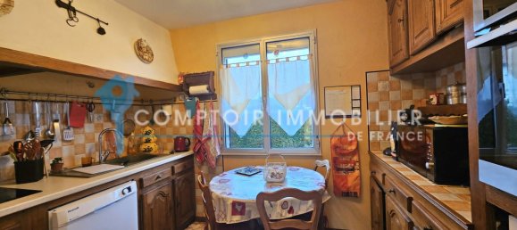 3 Schlafzimmer Haus in Etrechy, France, Nr. 166441 8