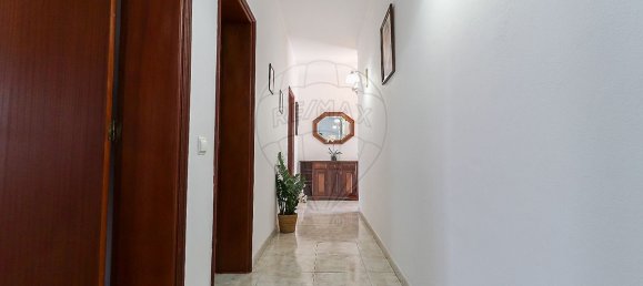 Дом с 4 спальнями в Аррифана, Португалия № 32616 24