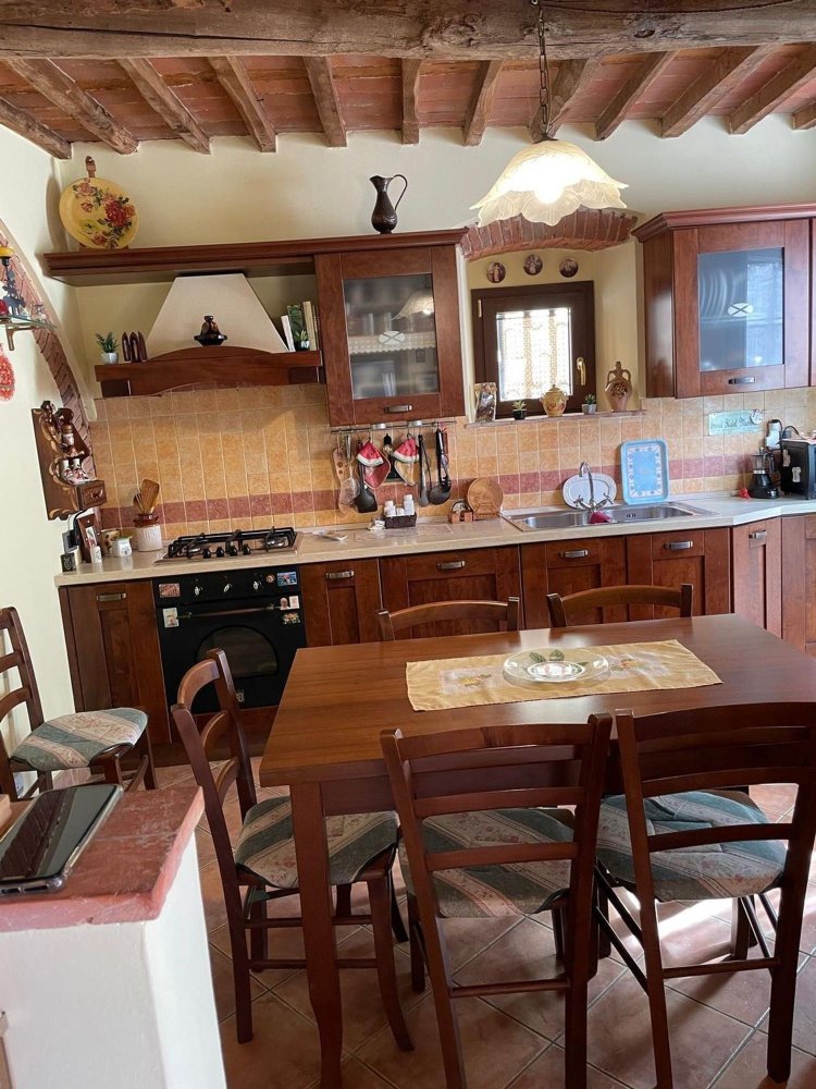 8غرفة منزل في Carrara, Italy رقم 50912