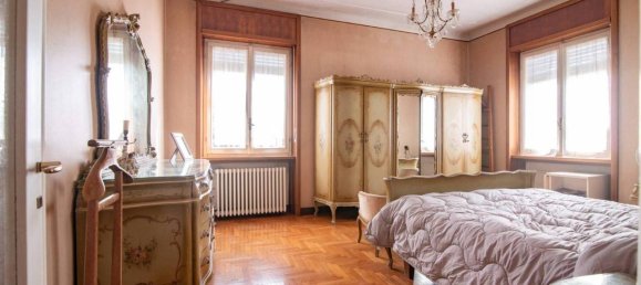 5-salle Penthouse à Lodi, Italy No. 40470 19