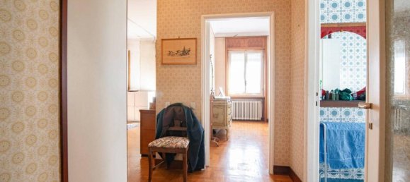 5-salle Penthouse à Lodi, Italy No. 40470 15