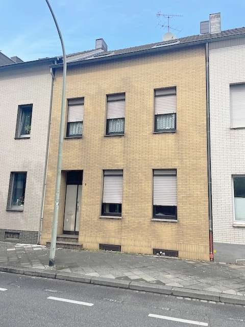 Moradia em banda T6 em Monchengladbach, Germany N.º 221756