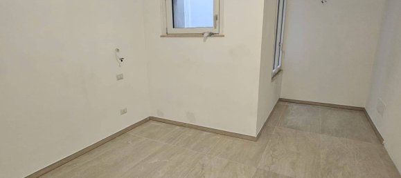 2 bedrooms Apartment in Civitanova Marche, Italy No. 326878 4