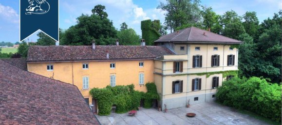 4 bedrooms Villa in Acquanegra Cremonese, Italy No. 329302 11