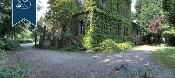 4 bedrooms Villa in Acquanegra Cremonese, Italy No. 329302 4