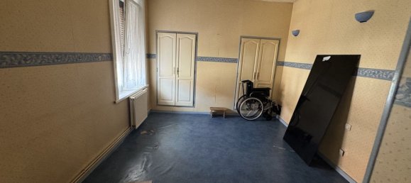 7 bedrooms House in Roubaix, France No. 330339 7