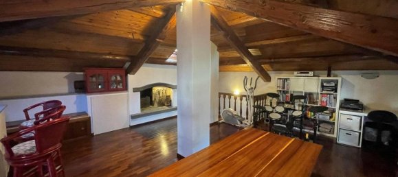 5 rooms House in Creazzo, Italy No. 37702 7