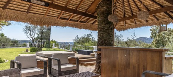 Villa de 4 dormitorios en Auribeau-sur-Siagne, France No. 1540 3