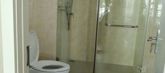 Кондоминиум  с 2 спальнями в Пхракханонг, Таиланд № 5823 6