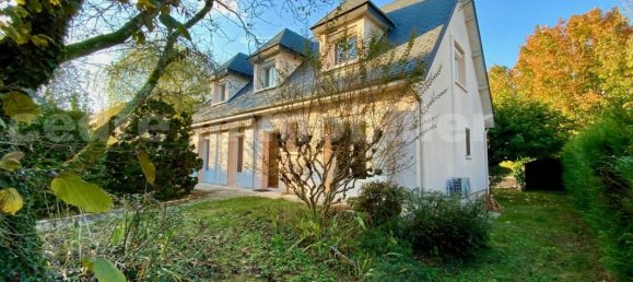 5 bedrooms House in Saint-Pryve-Saint-Mesmin, France No. 230079 2