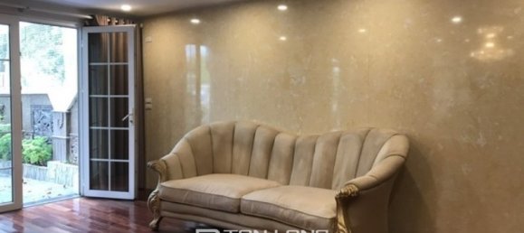 4 bedrooms Villa in Tay Ho, Vietnam No. 998 5