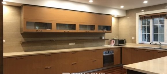 4 bedrooms Villa in Tay Ho, Vietnam No. 998 3