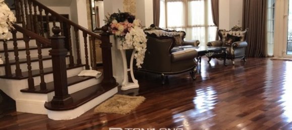 4 bedrooms Villa in Tay Ho, Vietnam No. 998 6