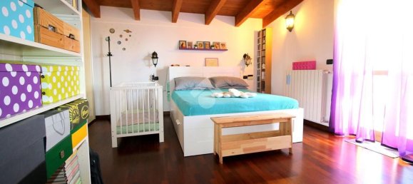 Apartamento T3 em Caronno Pertusella, Italy N.º 361277 15