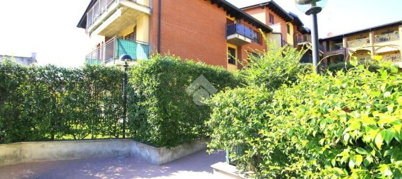 Apartamento T3 em Caronno Pertusella, Italy N.º 361277 3