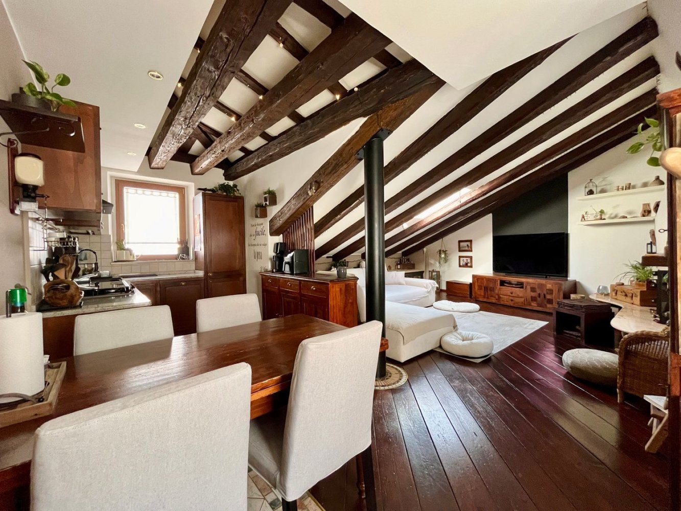 Apartamento de 3 habitaciónes en Trieste, Italy No. 271882