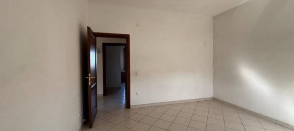 3 bedrooms Apartment in Terricciola, Italy No. 191117 7