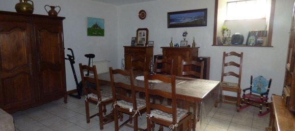 3 bedrooms House in Millieres, France No. 357387 2