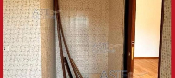 5 bedrooms Apartment in Rome, Italy No. 330865 42