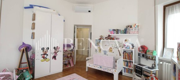 2 bedrooms Apartment in Milan, Italy No. 352187 24
