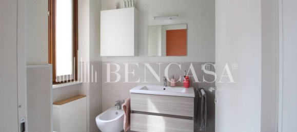 2 bedrooms Apartment in Milan, Italy No. 352187 18