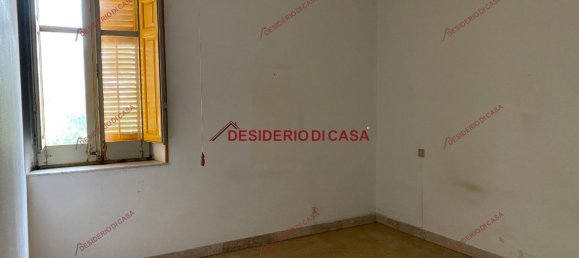 5 rooms Apartment in Campofelice di Roccella, Italy No. 102758 18