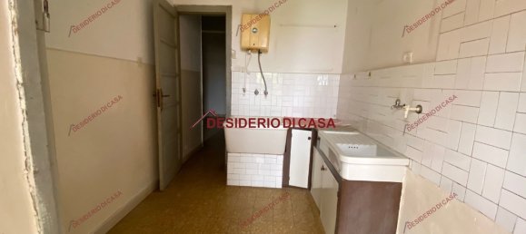 5 rooms Apartment in Campofelice di Roccella, Italy No. 102758 3