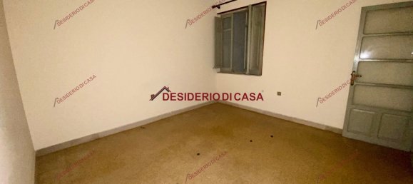 5 rooms Apartment in Campofelice di Roccella, Italy No. 102758 11
