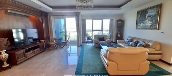 4 bedrooms Apartment in Tay Ho, Vietnam No. 780 2