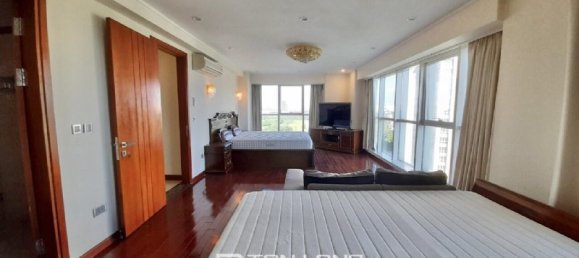 4 bedrooms Apartment in Tay Ho, Vietnam No. 780 6