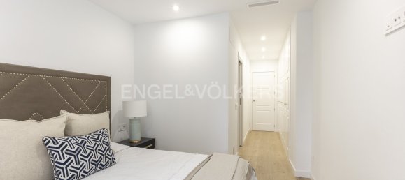 4 bedrooms Apartment in Madrid, Spain No. 126876 17