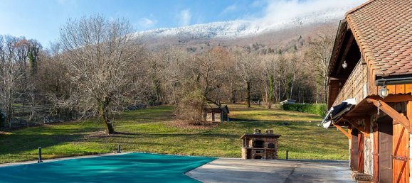 4 bedrooms House in Le Bourget-du-Lac, France No. 286156 8