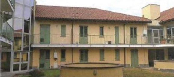 Apartamento de 2 habitaciónes en Castano Primo, Italy No. 2613 2
