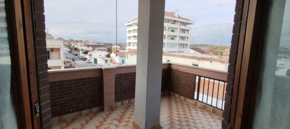 4 rooms Apartment in Pomezia, Italy No. 229587 15