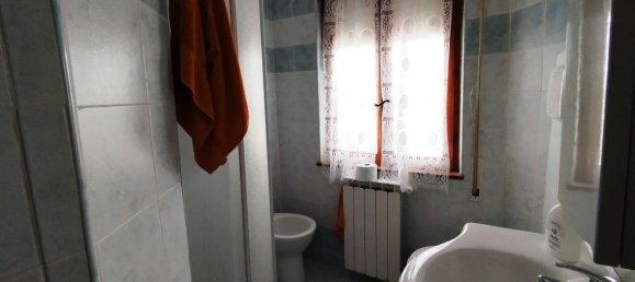 4 rooms Apartment in Pomezia, Italy No. 229587 43